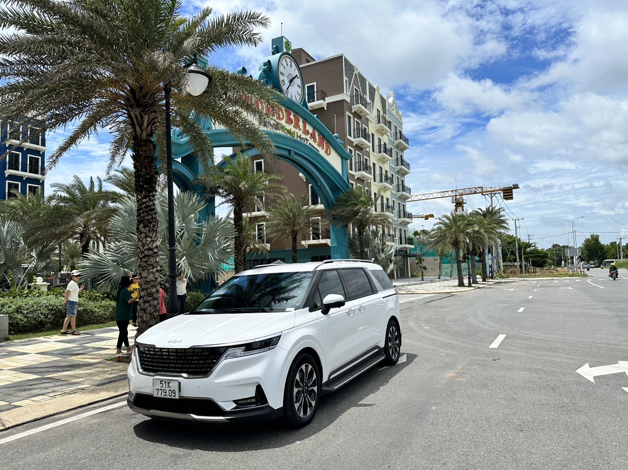 thuê xe carnival city nội thành