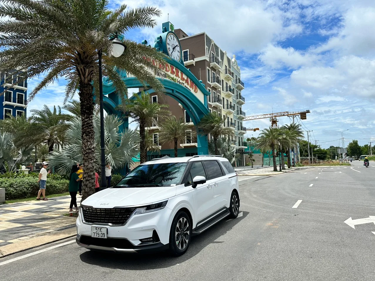 thuê xe carnival city nội thành
