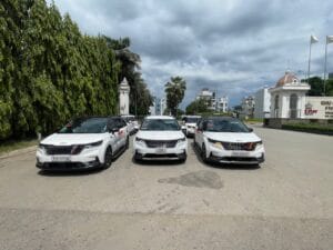 thuê xe carnival đi công tác